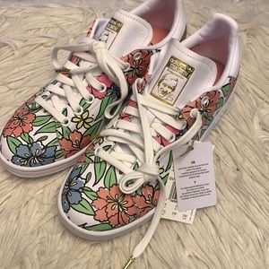Adidas Stan smith new in box size 7.5 Womens